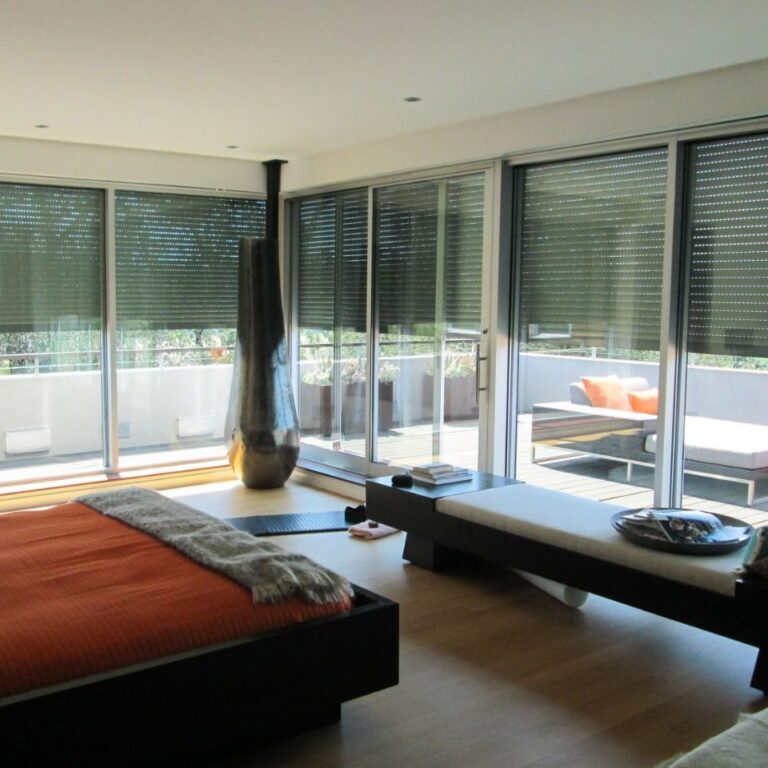 Fabricación e instalación de puertas y ventanas